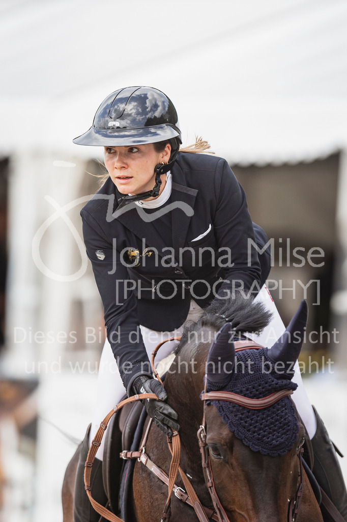 250531_MayDays_M2-Springen-562 | Deine schönsten Turniermomente als professionelle Fotos! Entdecke hochwertige Pferdesport-Fotografie im Online-Shop. Jetzt Fotos finden & bestellen!