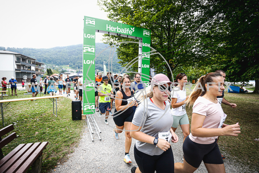 ..... | AUSTRIA, 17.08.24, Gmunden, HERBALIFE 5K Gmunden , Image shows: Photo: WAPICS / Andreas Willdoner