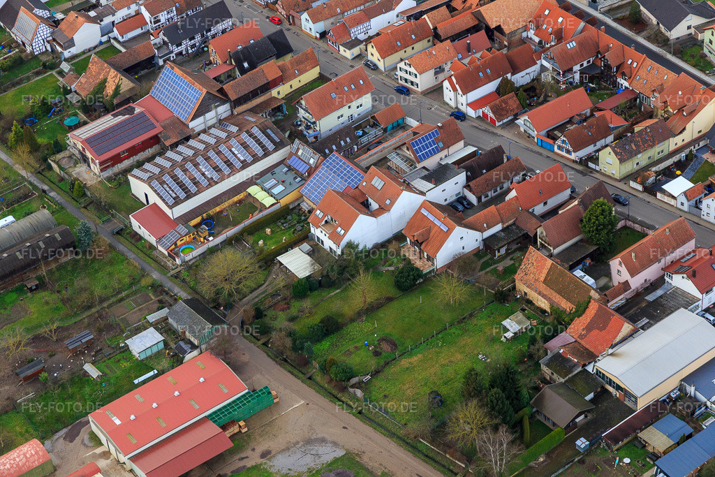 Luftbild: Landwirtschaftliche Hallen Am Ettenbaum in Kandel im Bundesland Rheinland-Pfalz in Deutschland. Foto: IMG_085950.jpg vom 08.01.2016 durch Werner Riehm/FLY-FOTO.de