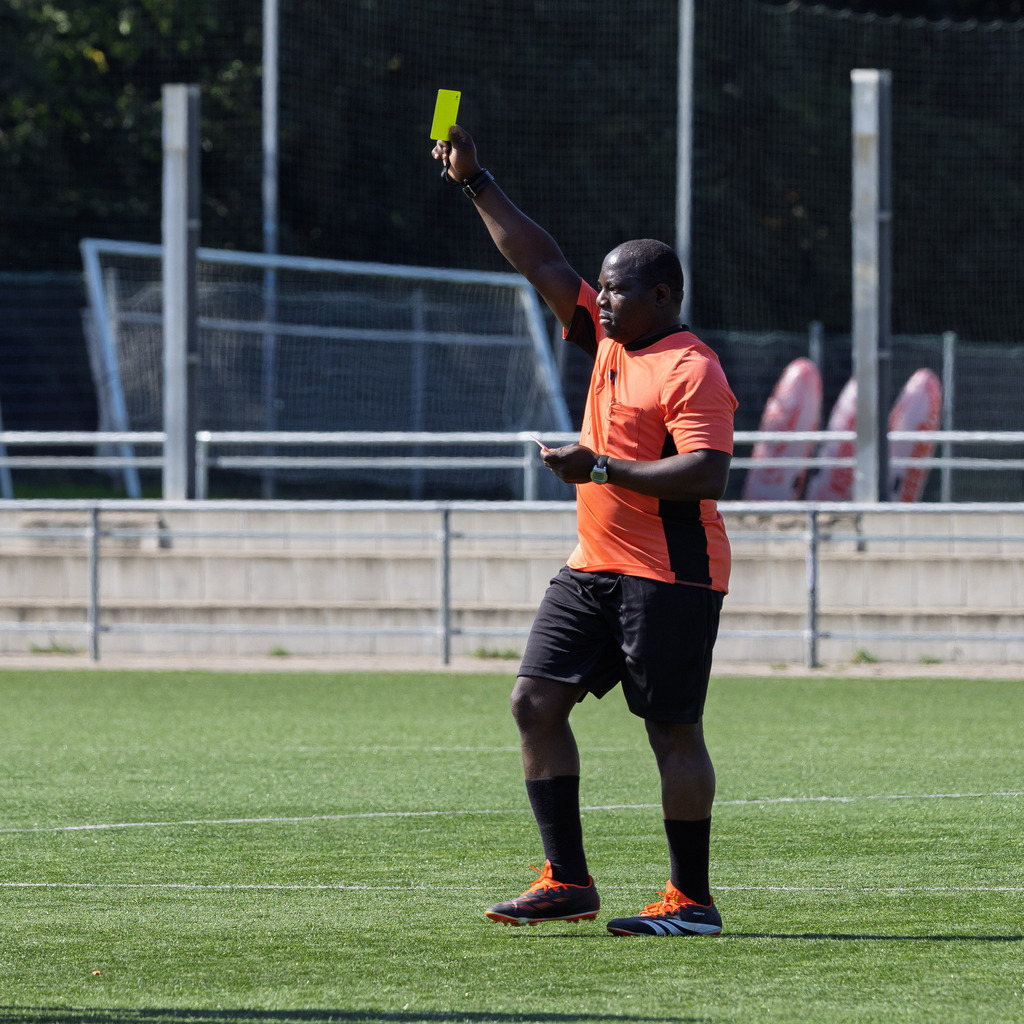 FCHSTE_250921_4491 | 1.FC Heidenheim 1846 II vs. TV Steinheim, Fußball, Frauen, Bezirksliga, 2025/2026, 2.Spieltag, 21.09.2025 in Heidenheim, Kunstrasen b. Voith-Arena West(Foto: Michael Bulling) - Realisiert mit Pictrs.com
