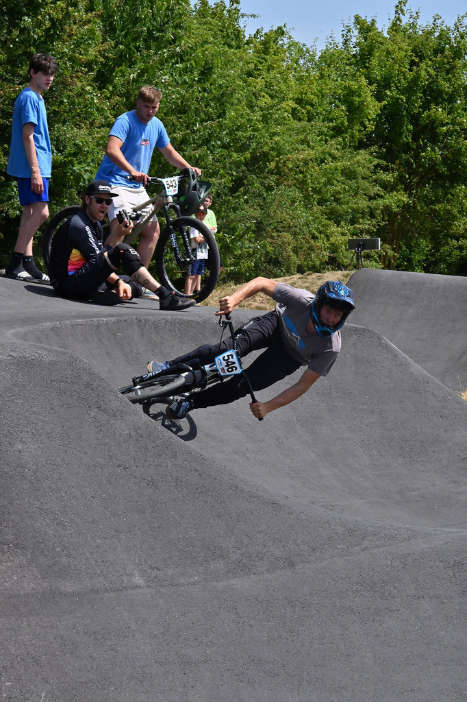 DSC_6916-cam-florian | German Pumptrack Series - Realisiert mit Pictrs.com