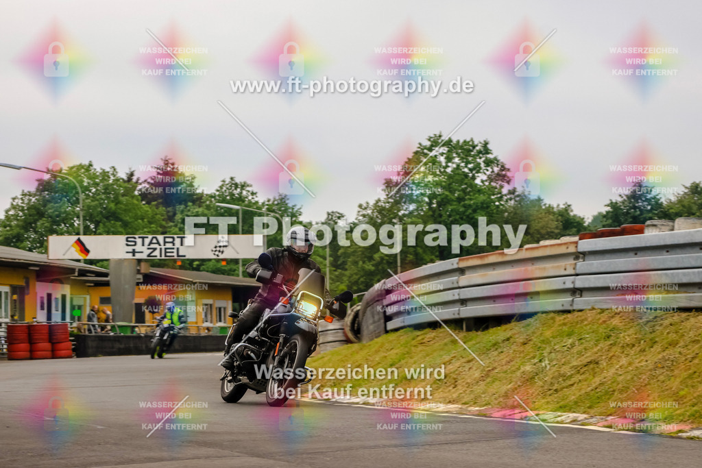 OBK-5926 | Hier findet Ihr Bilder von Touristenfahrten auf der Nürburgring Nordschleife oder von anderen Veranstaltungen die ich besucht habe. Viel Spass beim Durch Schauen 