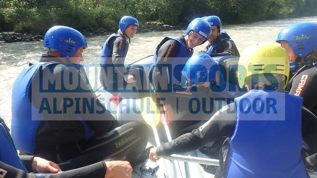 P8060122 | Bestelle die Bilder deines Berg- oder Wasser-Abenteuers mit Mountain Sports bequem von zu Hause aus direkt über unseren Online Fotoshop von pictrs.com. - Realisiert mit Pictrs.com