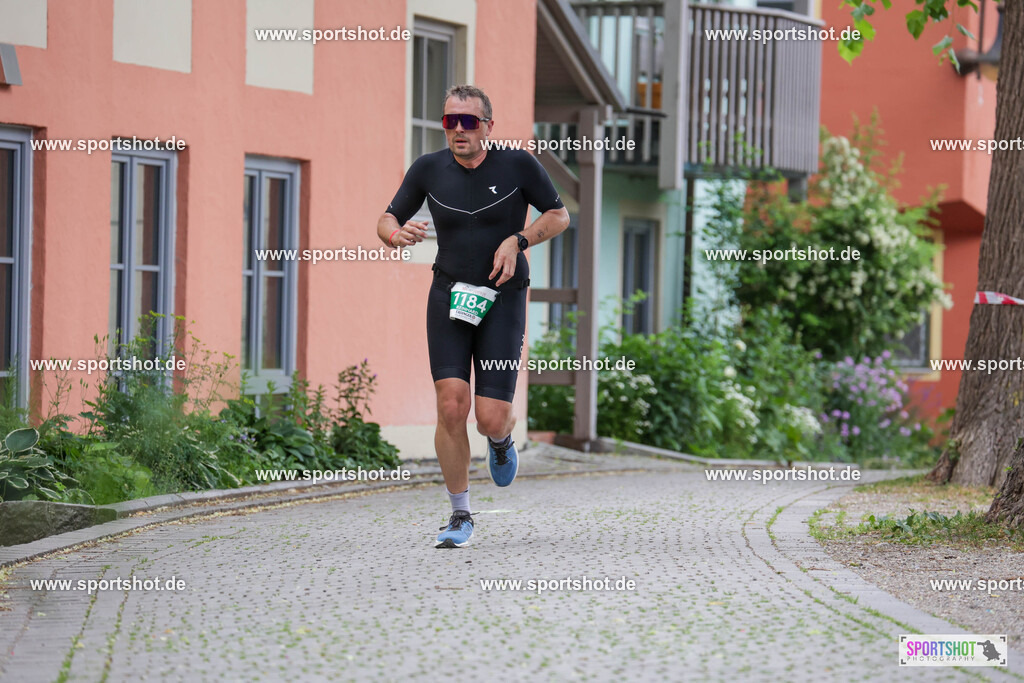 KSZ_4198 | Stadttriathlon Erding 2025. #yourpictrs #sportshot_your_pictrs @Sportshotphotography #stadttriathlonerding Copyright: www.sportshot.de