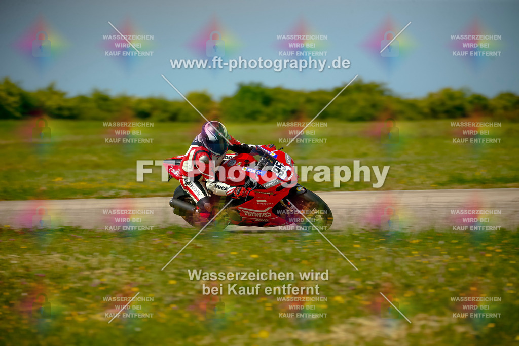 _MOT1087 | Hier findet Ihr Bilder von Touristenfahrten auf der Nürburgring Nordschleife oder von anderen Veranstaltungen die ich besucht habe. Viel Spass beim Durch Schauen 