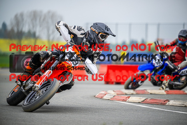 MaZZes_FotoMatrix_230507_7885 | S4