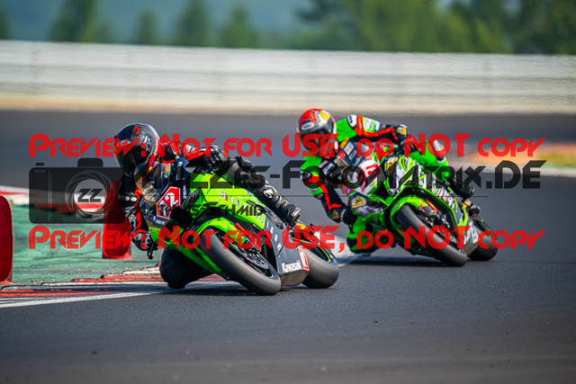 MaZZes_FotoMatrix_220626_6066 | PROSUPERSTOCK