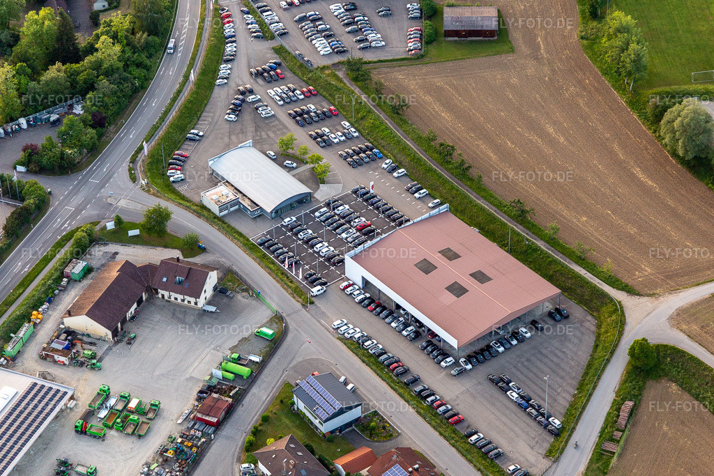 Luftbild: Gohm + Graf Hardenberg GmbH in Aach im Bundesland Baden-Württemberg in Deutschland. – Foto: IMG_131846.jpg vom 25.05.2022 durch Werner Riehm/FLY-FOTO.de – Auflösung des Originals: 5179 x 3453 px – : grafhardenberg.de – Erleben Sie die idyllische Stadt Aach im Hegau | Stadt Aach
