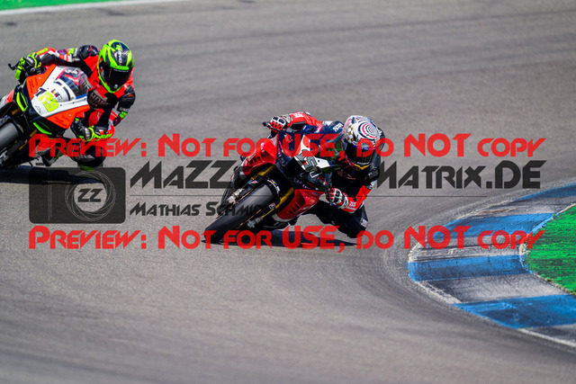 MaZZes_FotoMatrix_240615_1193 | WEISS