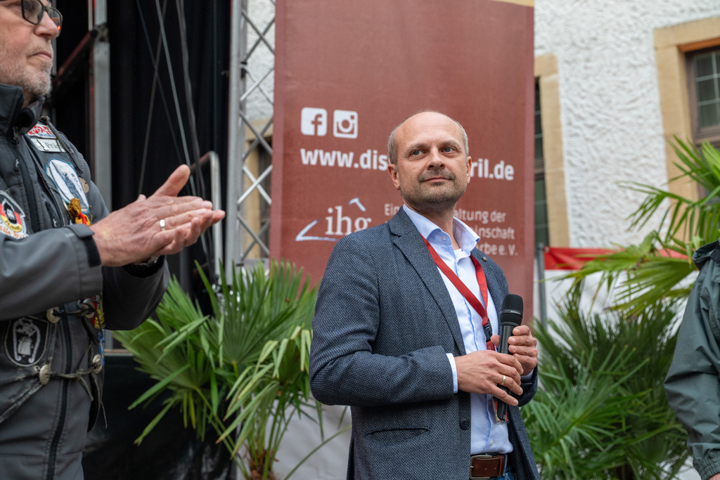 DS8_1053-69971-2026-0077 | Snap.OWL - Dein Auftritt. Meine Kamera. - Realisiert mit Pictrs.com