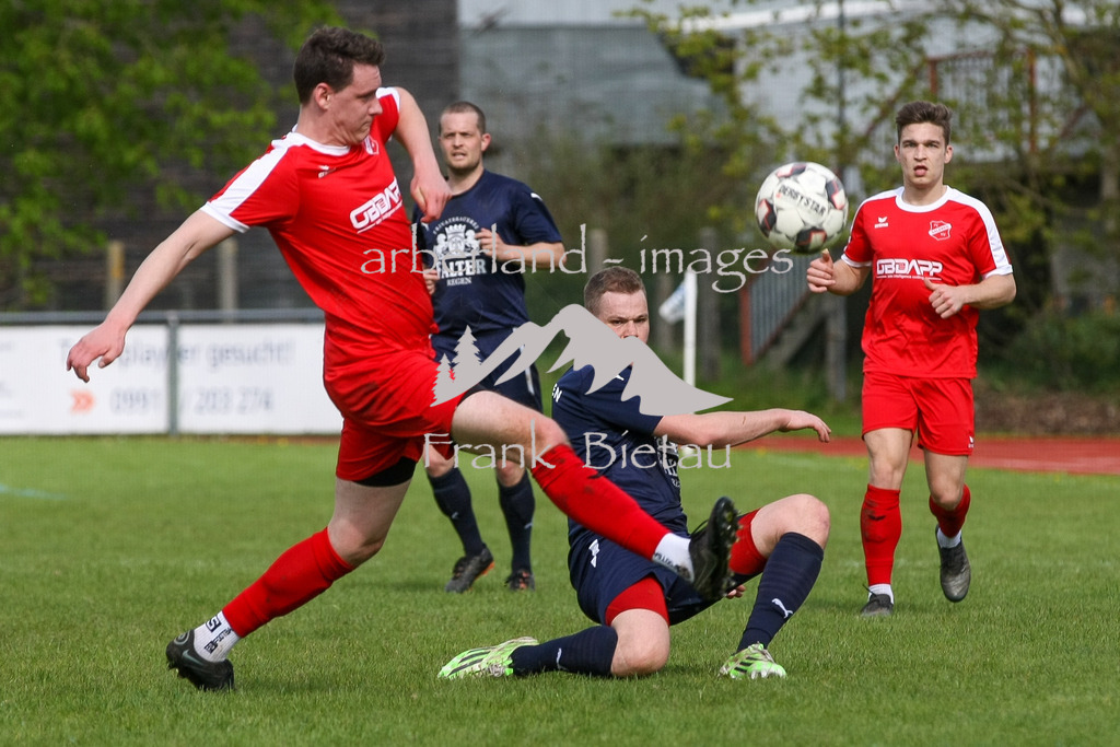 993T2408 | mitte, Artmann