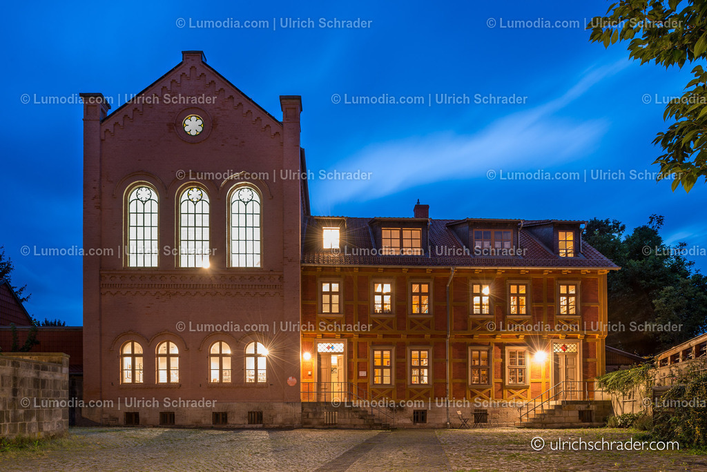 _ulrichschrader.com-226 | Stockfoto und Bilderpool mit Bildmaterial aus Deutschland, dem Harz, Halberstadt, Quedlinburg, Wernigerode und weltweit. Qualitativ hochwertige und professionelle Fotos anschauen und kaufen. - Realisiert mit Pictrs.com