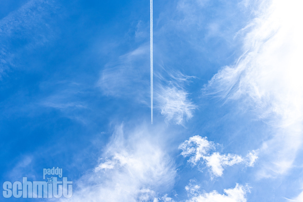 PS-Wolken-2026-1 | Entdecke die größte Bildgalerie der Region mit Fotografien aus dem Allgäu, der Bodenseeregion, Oberschwaben, dem Donautal und der Schwäbischen Alb. Landschaften, Luftaufnahmen und Reisefotografie als Wandbild und Fotokunst. - Realisiert mit Pictrs.com