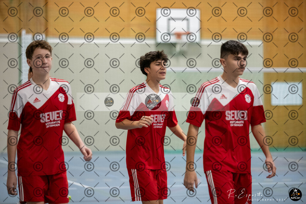 20241123_FCR-Hallenturnier-C_4_007 | Sport und Naturfotografie von Roberto Esposito zeigt echte Momente Bewegung und die Schönheit der Natur. Ausdrucksstarke Bilder schaffen Emotionen.