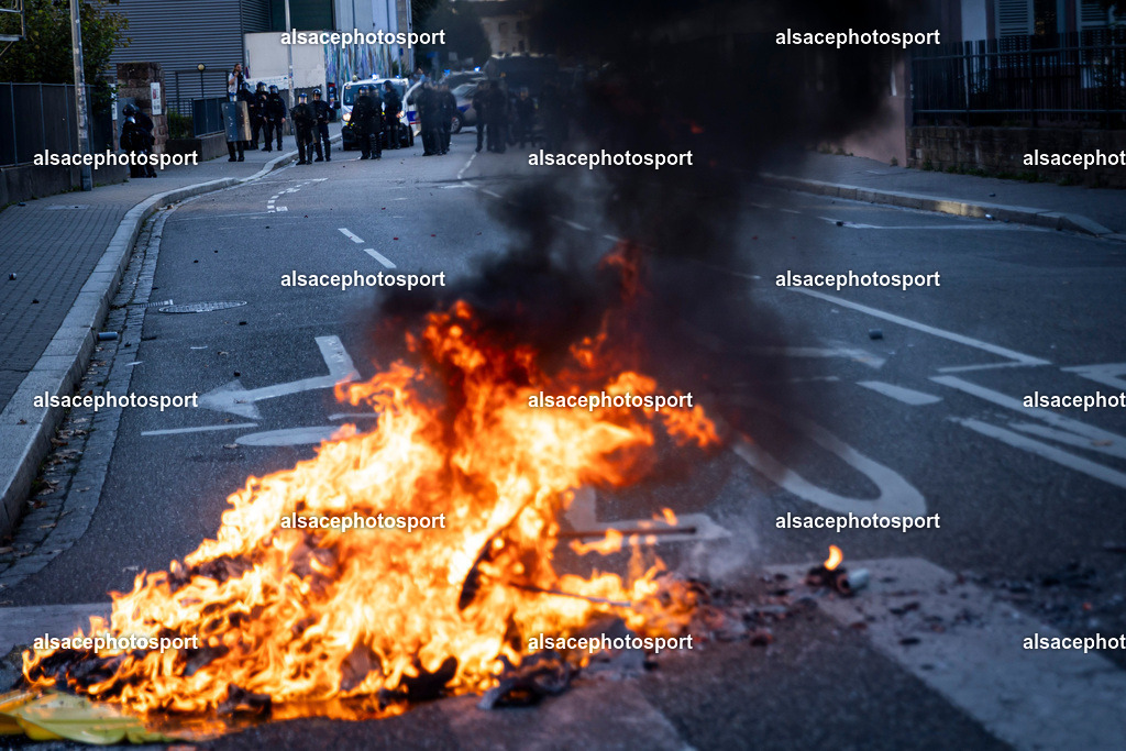 _B7A1327 | manifestation de lycéens à Strasbourg, le 6 octobre 2026, dans le cadre d’un mouvement national de protestation contre les conditions d’apprentissage. - Realisiert mit Pictrs.com