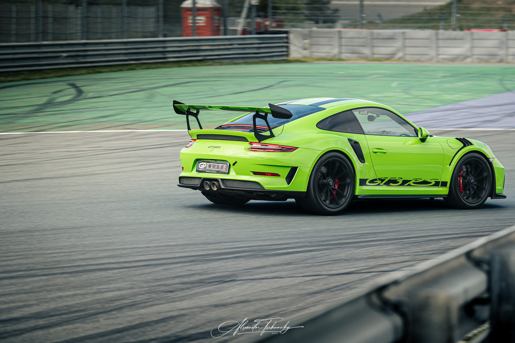 R6AT1562 _Alexander Tschuncky | Entdecken Sie die faszinierende Welt von Alexander Tschuncky Arts: Kreative Fotografie, atemberaubende Automobilkunst und hochwertiger Bilderdruck. Lassen Sie sich inspirieren! - Realisiert mit Pictrs.com
