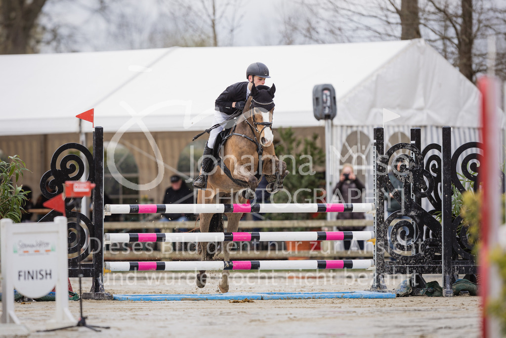 230402_MünsterHandorf_PonyTrophy-351 | Deine schönsten Turniermomente als professionelle Fotos! Entdecke hochwertige Pferdesport-Fotografie im Online-Shop. Jetzt Fotos finden & bestellen!