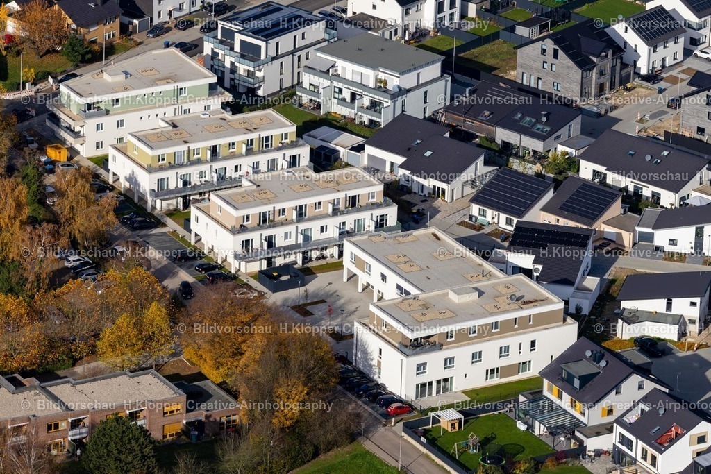Luftbilder Herzogenrath-7374 | Luftbildfotografie Wohngebiet - Mischbebauung der Mehr- und Einfamilienhaussiedlung an der Thiergartenstraße in Herzogenrath im Bundesland Nordrhein-Westfalen, Deutschland - Realisiert mit Pictrs.com