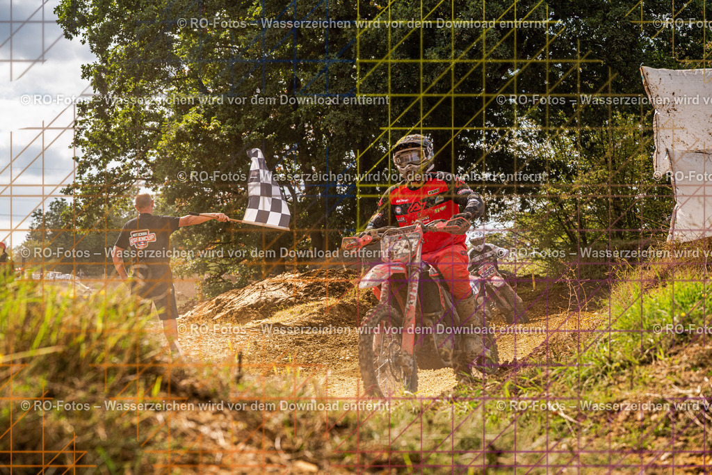 Sechshelden 2026 Sonntag  -2342 | Sportfotografie von RO-Fotos: Motorsport, Motocross, Enduro, Laufveranstaltungen und Triathlon. Professionelle Fotos von Sportlern und Events. - Realisiert mit Pictrs.com