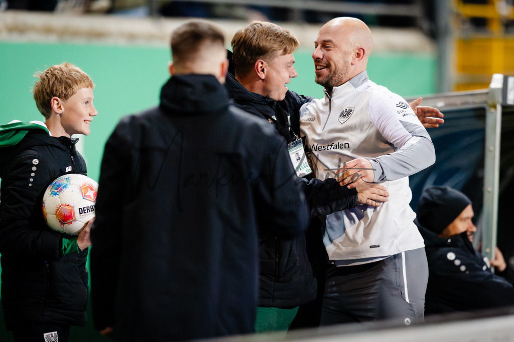 2. Bundesliga, Saison 2025/26, 15. Spieltag: SC Preußen Münster - Hannover 96 | Münster, 05.12.2025: 2. Bundesliga, 15. Spieltag, SC Preußen Münster gegen Hannover 96 im LVM-Preußenstadion in Münster. Foto: sportfotografie.ms | Markus Paletta - Realisiert mit Pictrs.com