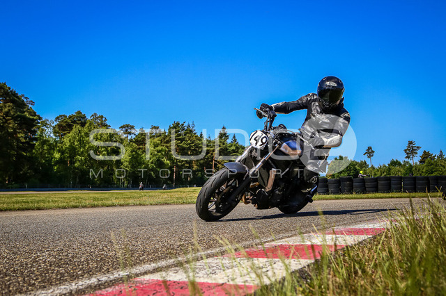 0749-260529DCB-022_749 | Deine Full-Service-Agentur für ✔️Videoproduktionen und ✔️Motorsportfotografie Jetzt Angebot anfragen!