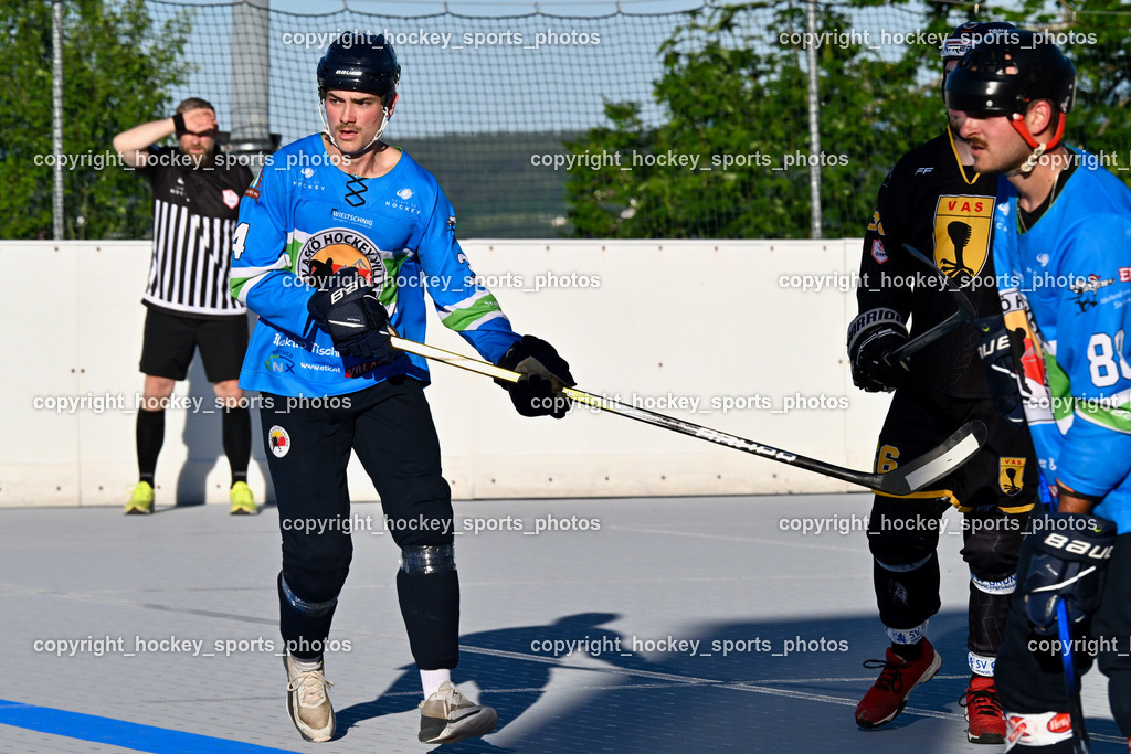 VAS Ballhockey Villach vs. ASKÖ Villach Ballhockey | #34 Prodinger Dominik SV ASKÖ Ballhockey, #88 Ahammer Benjamin SV ASKÖ Ballhockey, VAS Ballhockey Villach vs. ASKÖ Villach Ballhockey , VAS Ballhockey Villach vs. ASKÖ Villach Ballhockey  am 13.05.2026 in Villach (Alpen Arena ), Austria, (Photo by Bernd Stefan)