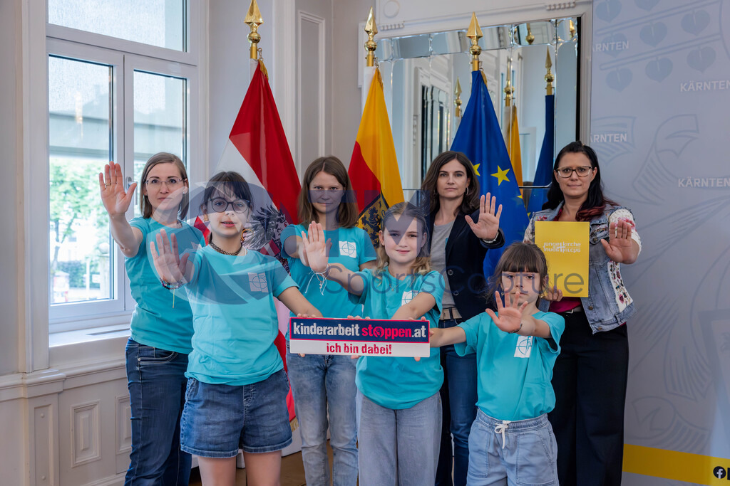 TM-20250605-0046 | Pressetermin mit Landesrätin Sara Schaar, Fachreferent für Jugend Joachim Zmölnig, der Dreikönigsaktion und Katholischen Jungschar.Spiegelsaal, Klagenfurt, Österreich.Copyright: TM Sportscapture/Matthias Trinkl