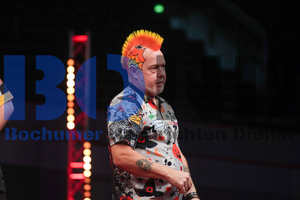  29.10.2023 - 
 | Sebastian Sendlak / Bochumer Nachrichtendienst (BOND) - PDC European Darts Championship: Viertelfinale {Persons shown} - Realisiert mit Pictrs.com