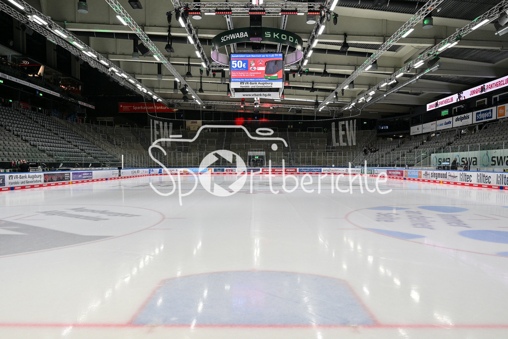 Augsburger Panther - Eisbären Berlin | Das innere des Curt Frenzel Stadion vor der Partie gegen die Eisbaeren / DEL: Augsburger Panther - Eisbaeren Berlin, Curt Frenzel Stadion am 31.10.2024