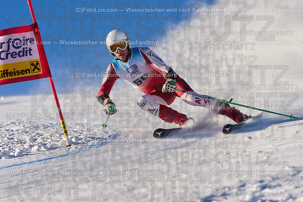 ALP3984_MASTERS-Cup_GS-A Herrn_Hirschler Siegfried | (C)FotoLois.com, Alois Spandl. FIS Masters-Cup Wildschönau, Giant Slalom auf der Piste Schatzberg GS, Siegerehrung auf dem Dorfplatz Niederau, Sa 13. Januar 2024.