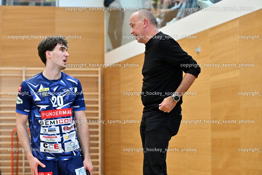 VSV Unihockey vs. Wiener Floorball Verein | #20 David Gredler VSV Unihockey, Headcoach VSV Unihockey Hannes Pühringer, VSV Unihockey vs. Wiener Floorball Verein, VSV Unihockey vs. Wiener Floorball Verein am 18.05.2025 in Villach (Ballspielhalle St. Martin), Austria, (Photo by Bernd Stefan)
