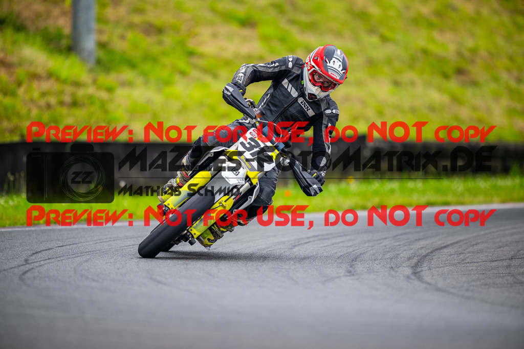 MaZZes_FotoMatrix_240621_6007705_0073 | GELB