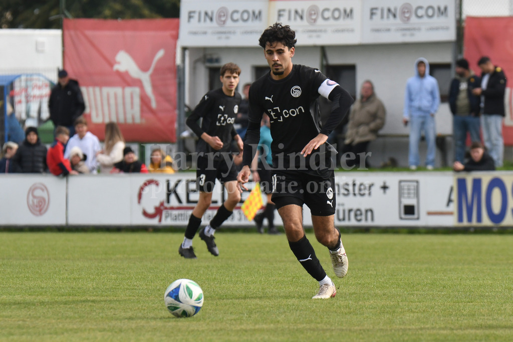 SpVgg Plattling : FC Walkertshofen | Arda Ulukus (SpVgg Plattling) - Realisiert mit Pictrs.com