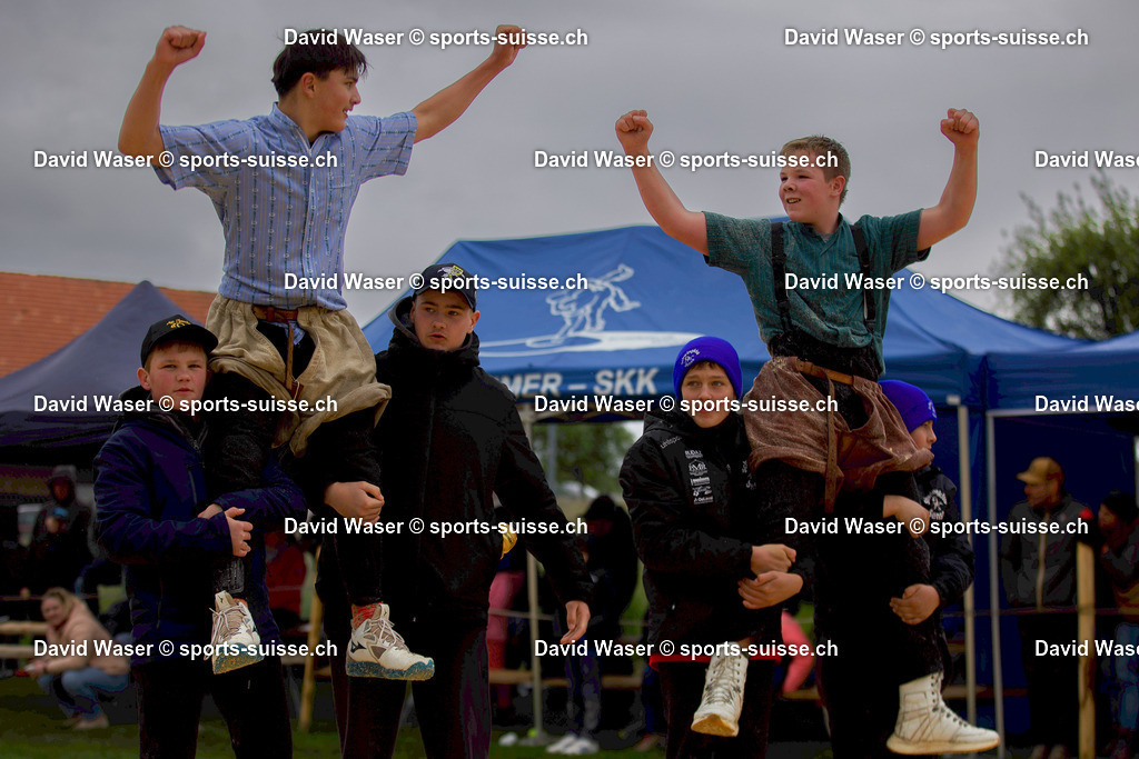 Schlussgang 2013-2014 Berthoud Evan (2013) - Overney J_r_me (2013) F_te R_gionale Le Mouret_ 14.05.2026 (1)-1 | Schlussgang 2013-2014 Berthoud Evan (2013) - Overney Jérôme (2013) Fête Régionale Le Mouret, 14.05.2026