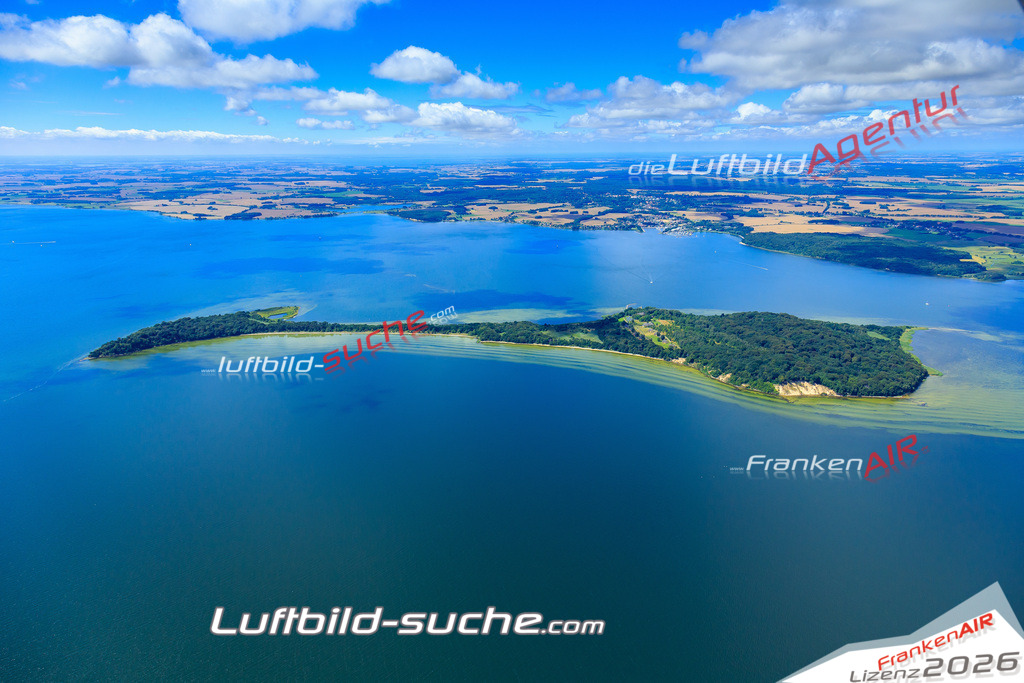 Die Luftaufnahme der Stadt Putbus wurde vom UL-Flugzeug heraus erstellt ( keine Drohne )- hohe Auflösung für beste Qualität