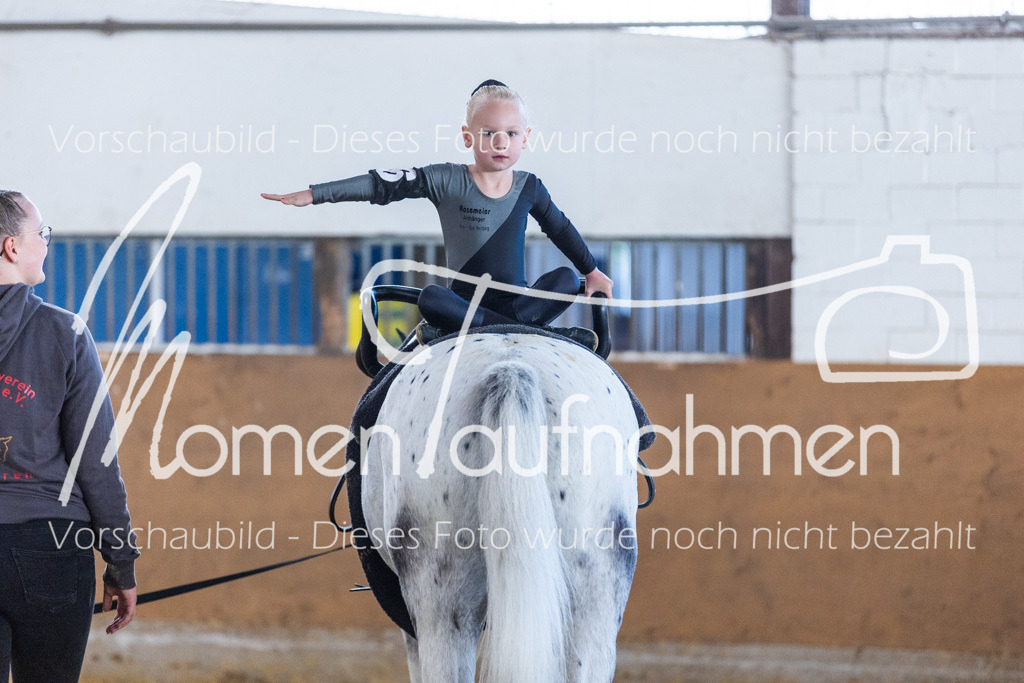 SS-Mini-042 | MomenTaufnahmen Pferdesportfotos