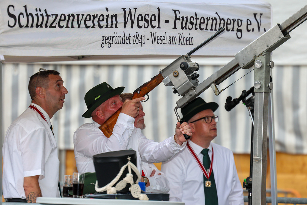 top-top.de-250531-114 | Foto, Video, Fotografie, Videografie, Fotobox, DJ, Discjockey, Musik, Musikbox, Veranstaltung, Photobooth, Amazon, Ebay, Buchtipp, Bestseller, Autor, Verlag, Buch, Wesel, Hamminkeln, NRW, Dinslaken, Rees, Drohne, Hochzeit, Party, Fotobox, Wesel, Fotograf