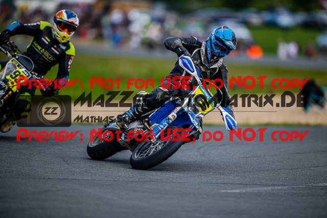 MaZZes_FotoMatrix_220903_4746 | S1