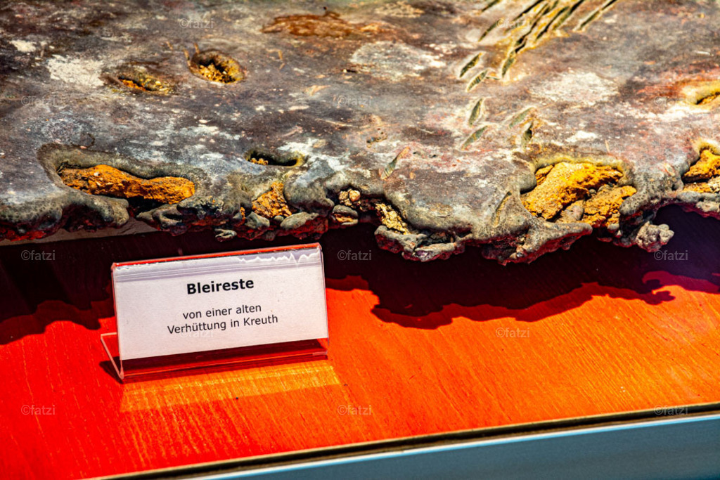 Bergbau-Museum Innen _fatzi_20230908-143524 | Fatzi Bilder-Archiv! 
Die Bilder sind für private Nutzung lizenzfrei. Die kommerzielle Nutzung ist möglich und erwünscht, jedoch bitte ich um vorherige Kontaktaufnahme per E-Mail (info@fatzi.at) oder unter +43 650 7828269 - Realisiert mit Pictrs.com