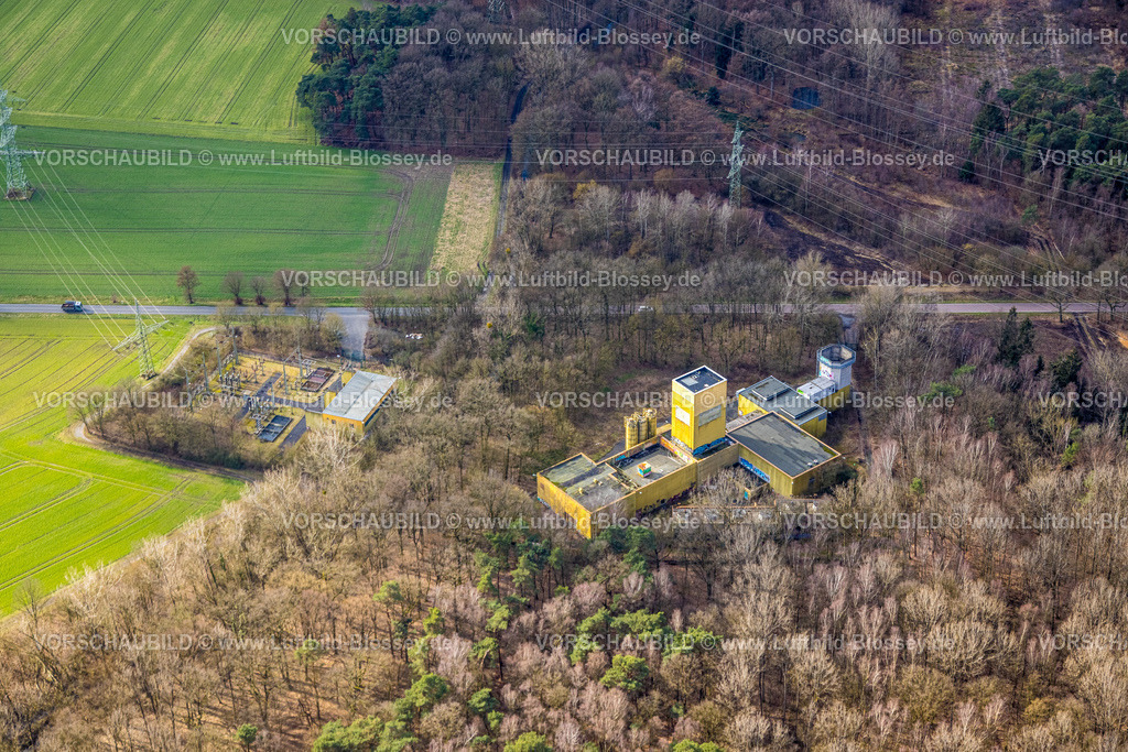 Hamm230214799 | Luftbild, Bergwerk Ost Schacht Sandbochum in einem Waldgebiet, STEAG Umspannwerk Sandbochum, Stadtbezirk Herringen, Hamm, Ruhrgebiet, Nordrhein-Westfalen, Deutschland