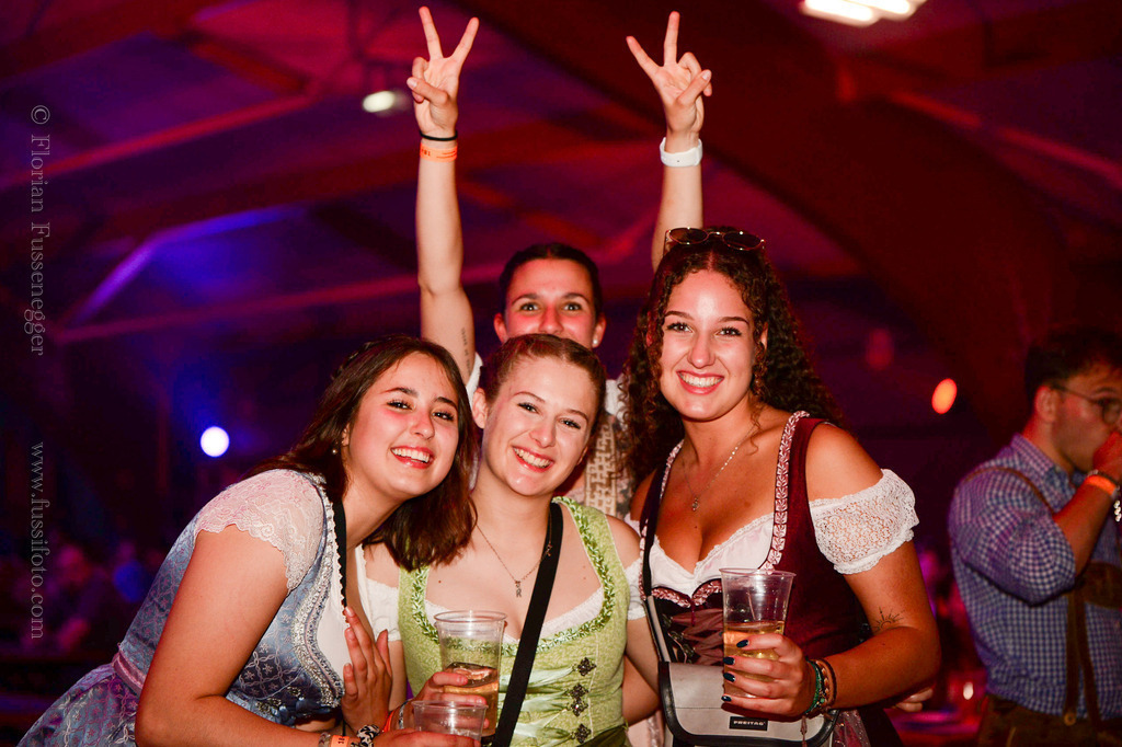 20230527-TKE_5155 | "Fussifoto.com – Ihr Ansprechpartner für hochwertige Fotografie! Entdecken Sie kreative Bilder und professionelle Dienstleistungen. Kontaktieren Sie uns für Ihre Projekte!"