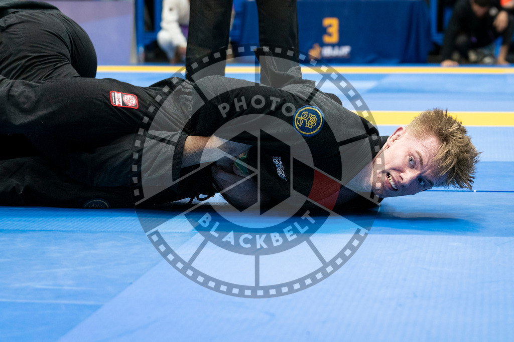 20240123PBB02045 | Fighters compete during the second day of the IBJJF European Championship in Paris, France, on January 23, 2024.