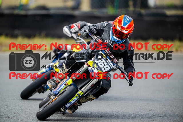 MaZZes_FotoMatrix_220814_1936 | S4