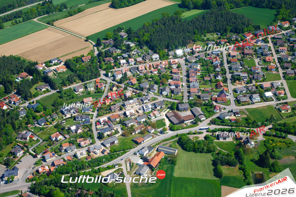 Die Luftaufnahme der Stadt Schwarzenfeld wurde vom UL-Flugzeug heraus erstellt ( keine Drohne )- hohe Auflösung für beste Qualität