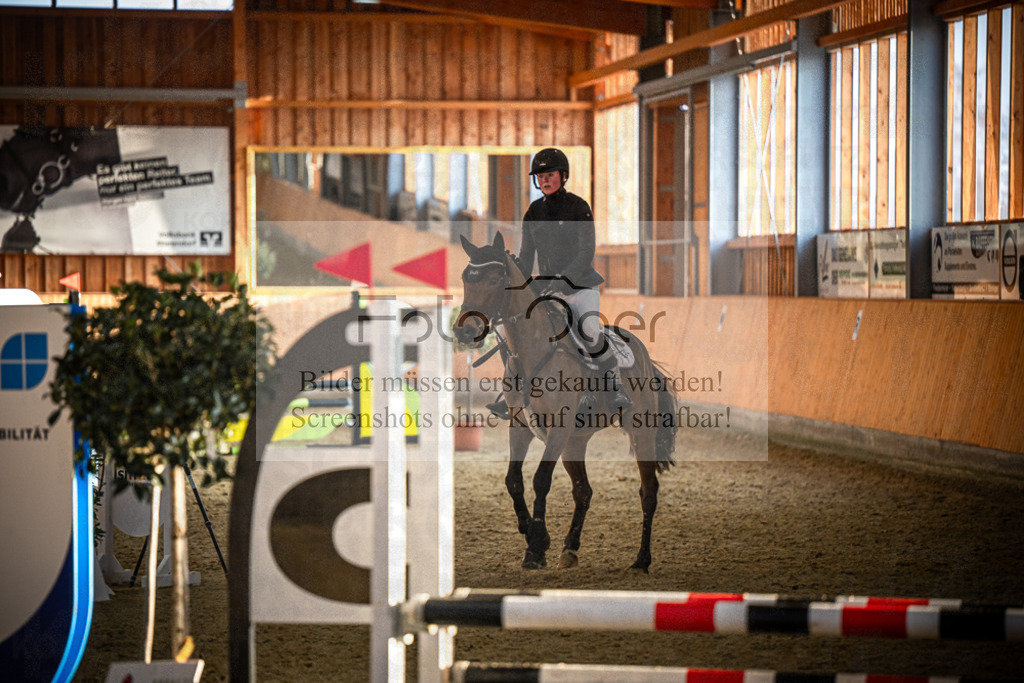 DOS_2082 | Entdecke hochwertige Reitturnierfotos von Foto Oger. Professionell, emotional und authentisch – jetzt Lieblingsmomente im Shop bestellen.Deutschlandweite Turnierfotografie. - Realisiert mit Pictrs.com