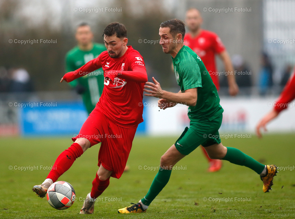 A_LUI-16112024_22 | SPORT,FUSSBALL,SC HOERSCHING -ASKOE OEDT 1B LL.OST. 16.11.2024 IM BILD: STEPHAN MOSER (HOERSCHING) UND FLORIAN AIGNER (OEDT 1B FOTOLUI