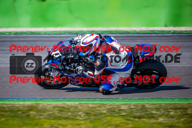 MaZZes_FotoMatrix_230311_5995 | Fotograf Mathias Schmid
Sportfotograf,
Eventfotograf,
Hochzeitsfotograf,
Portraitfotograf