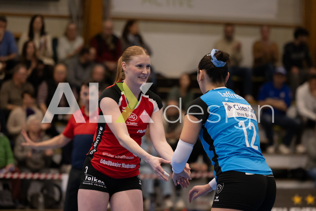 Volleyball I Frauen I Saison 2025-2026 I Volleyball NLA | Women I 1/4 Finals I VC Kanti Schaffhausen - BIWI Volleyball Franches-Montagnes I 21.02.2026 | 3 Sydney Cole (USA) (VC Kanti Schaffhausen) – Pass / Zuspiel - Realisiert mit Pictrs.com