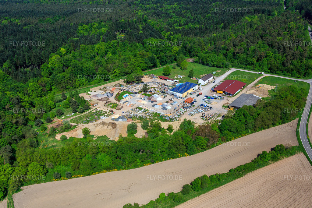 Luftbild: Palatinum Landschafts u. Gartendesign in Hagenbach im Bundesland Rheinland-Pfalz in Deutschland. Foto: IMG_078412.jpg vom 08.05.2015 durch Werner Riehm/FLY-FOTO.dePalatinum
