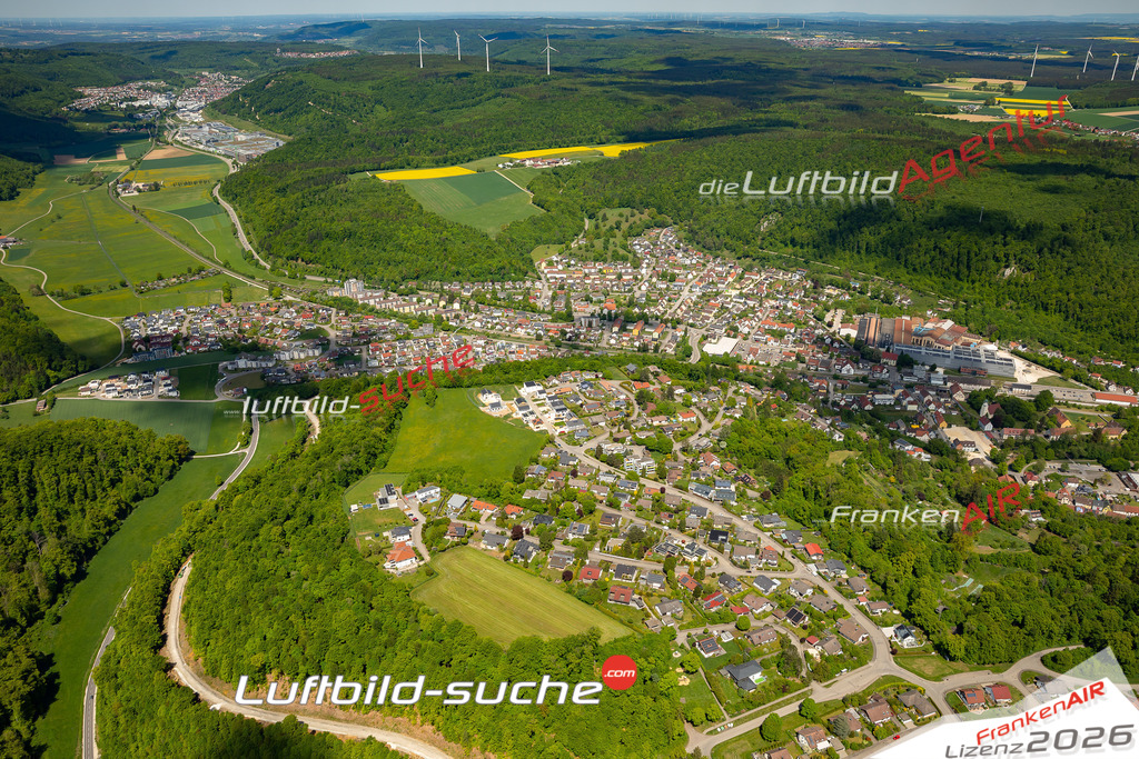Luftaufnahme von  Königsbronn - Die Luftaufnahme wurde 2025 vom UL-Flugzeug heraus erstellt ( keine Drohne ) - Hochauflösende Luftaufnahme - für professionelle Ausdrucke geeignet. Die Geschenkidee !Mit Lizenz und Bildrechte bestellbar